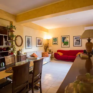 https://bramasi-house.sicilyhotelsitaly.net